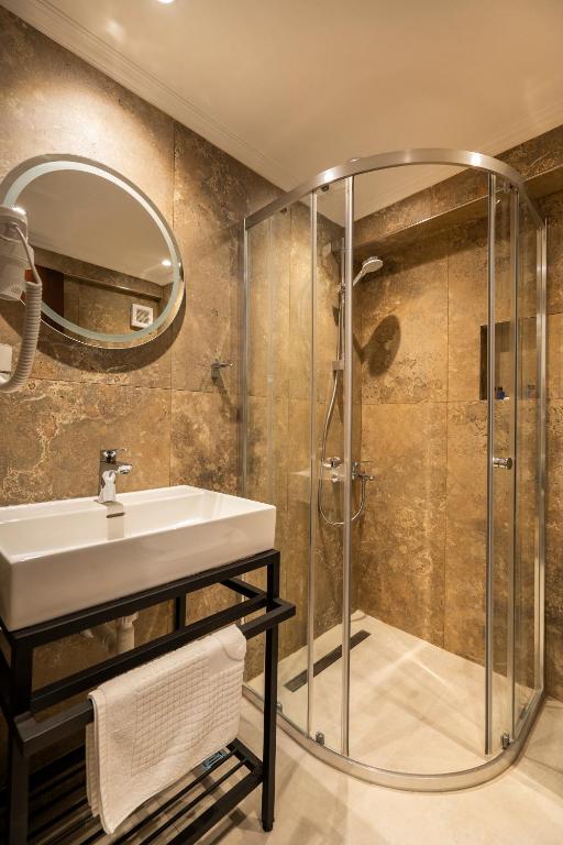 Old Harbour Hotel istanbul - 标准三三室