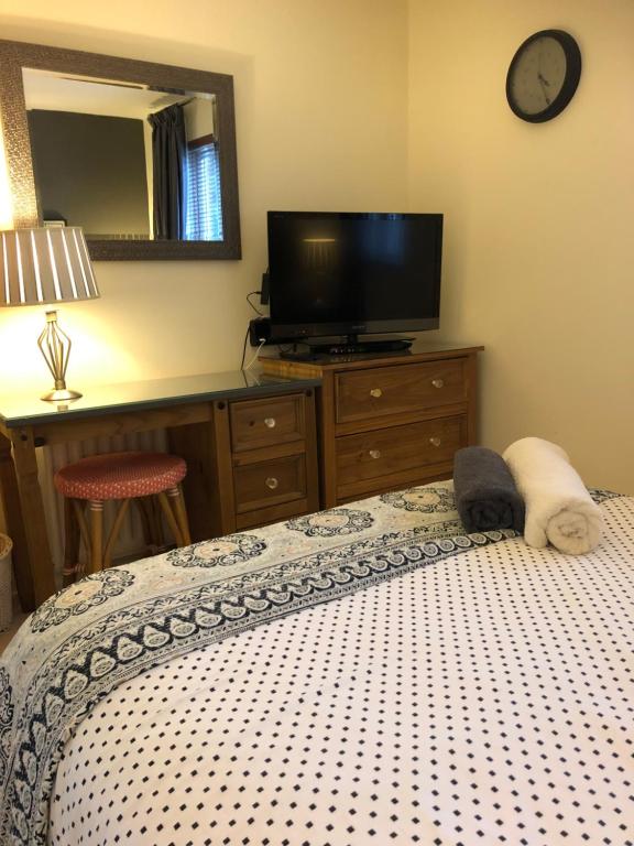 Bindons - Double Room With Private Bathroom