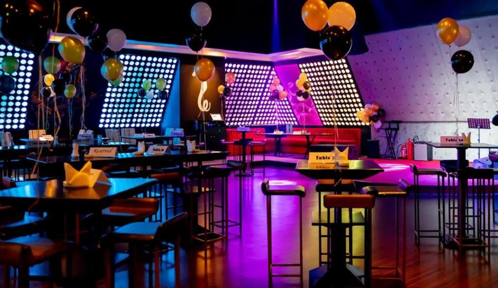Restaurace v ubytování Grand Excelsior Hotel Al Barsha