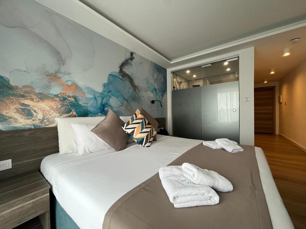 Blu Waters Boutique Hotel - 4