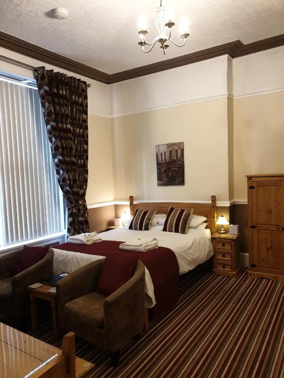 Appletorre House Holiday Flats - One-Bedroom Apartment