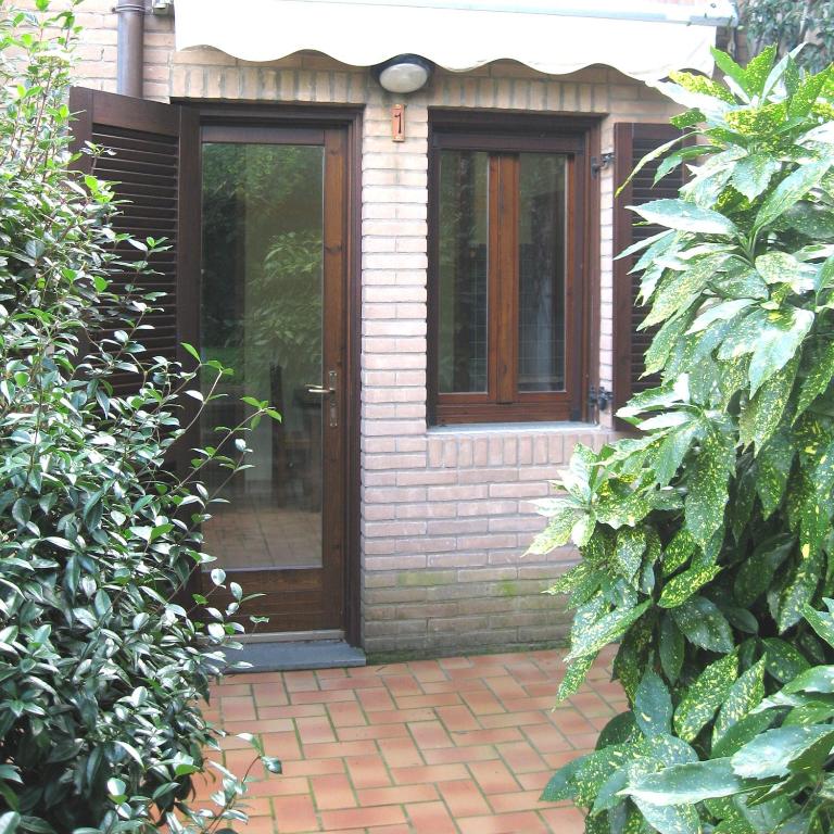 A garden outside Residence Costamartino