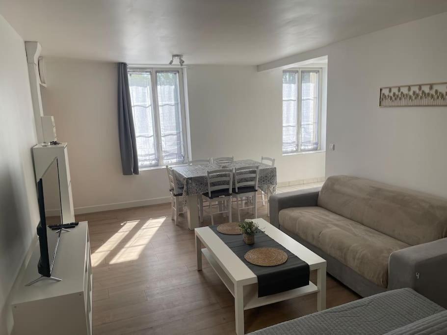 Posezení v ubytování Appartement berges Oise