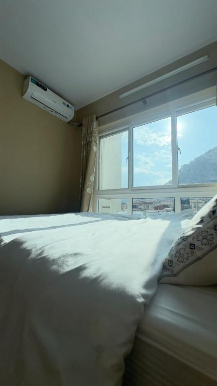 House of Forrest, Service Apartments - 