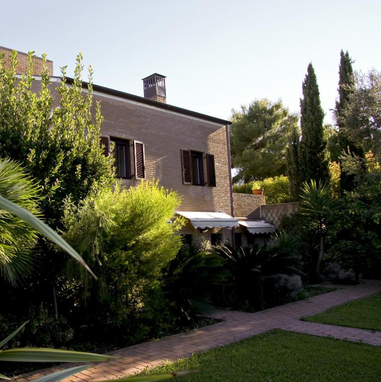 A garden outside Residence Costamartino