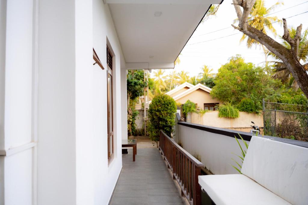 Sea Bay Inn Tangalle - 13