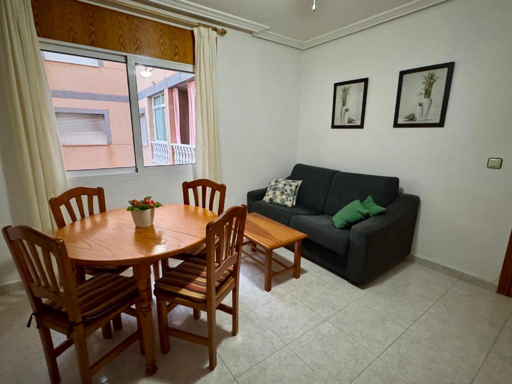 A seating area at la casa de Nicolás