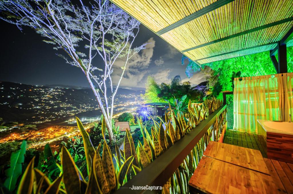 Foto sihtkohas Don Matías asuva majutusasutuse Cabañas de Lujo en Medio de la Naturaleza galeriist