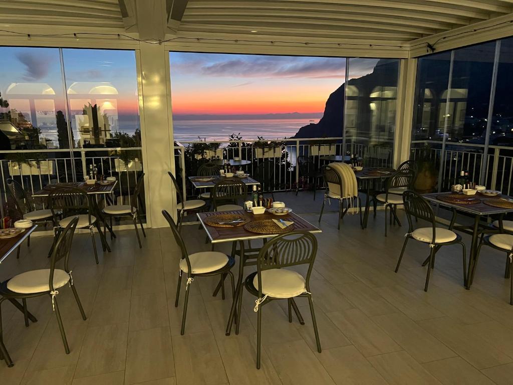 La Reginella Capri photo