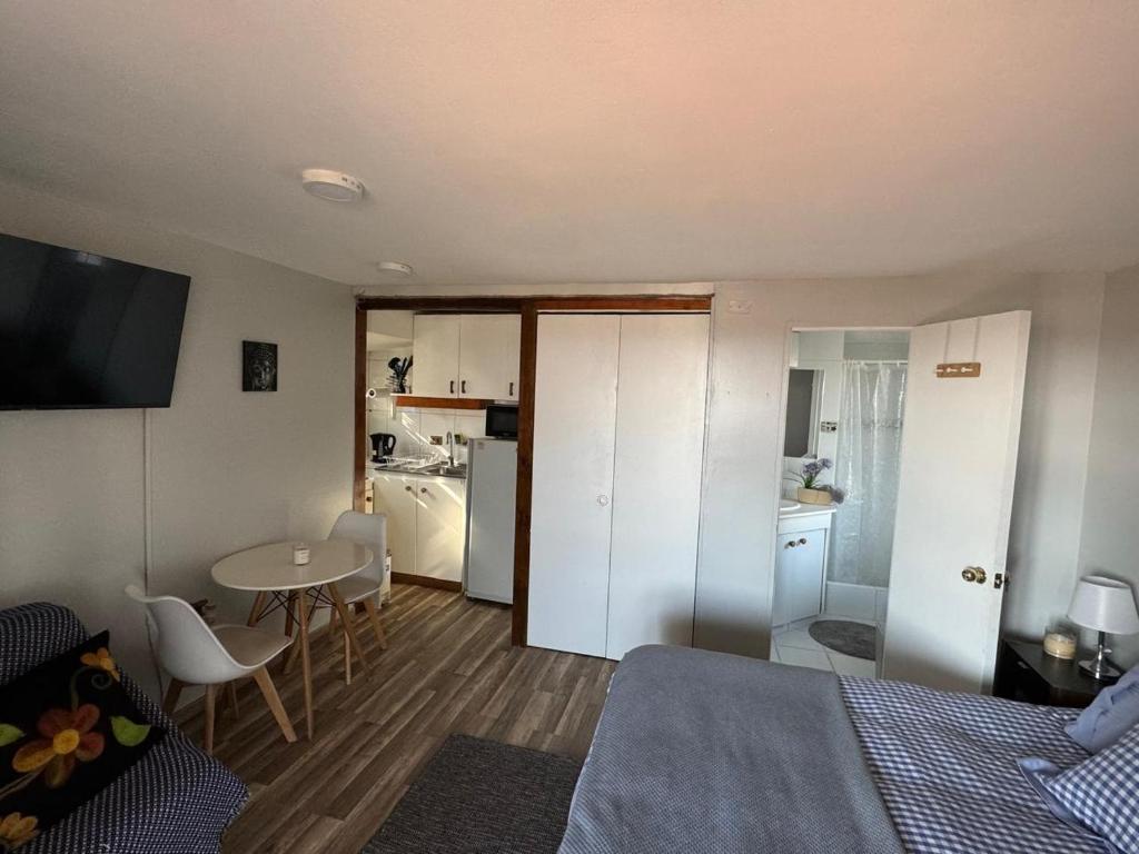 Μια τηλεόραση ή/και κέντρο ψυχαγωγίας στο Frente al mar