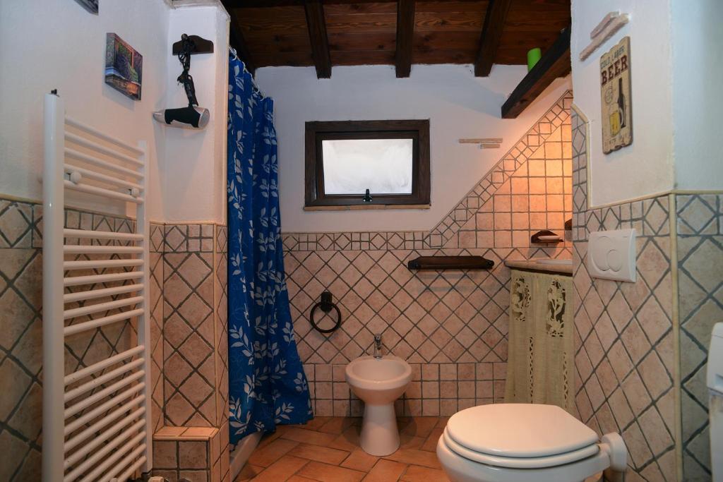 Łazienka w obiekcie casa Totò