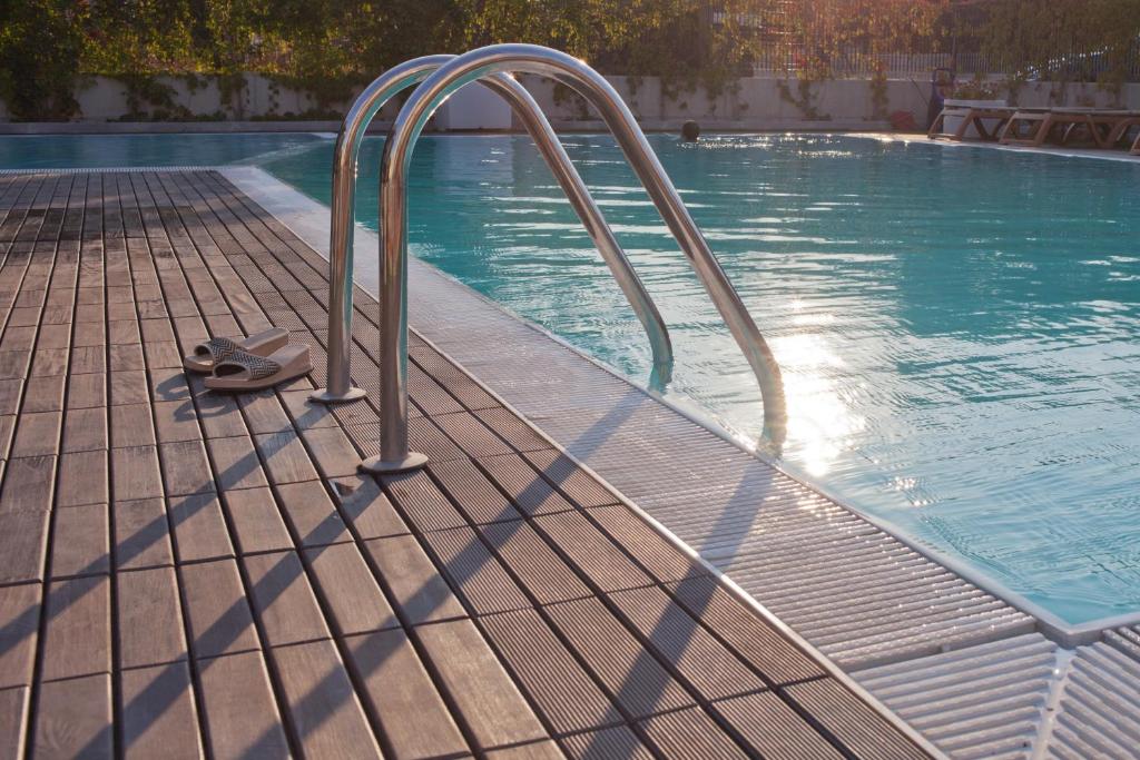 Bazén v ubytování Hotel Principe Residence nebo v jeho okolí