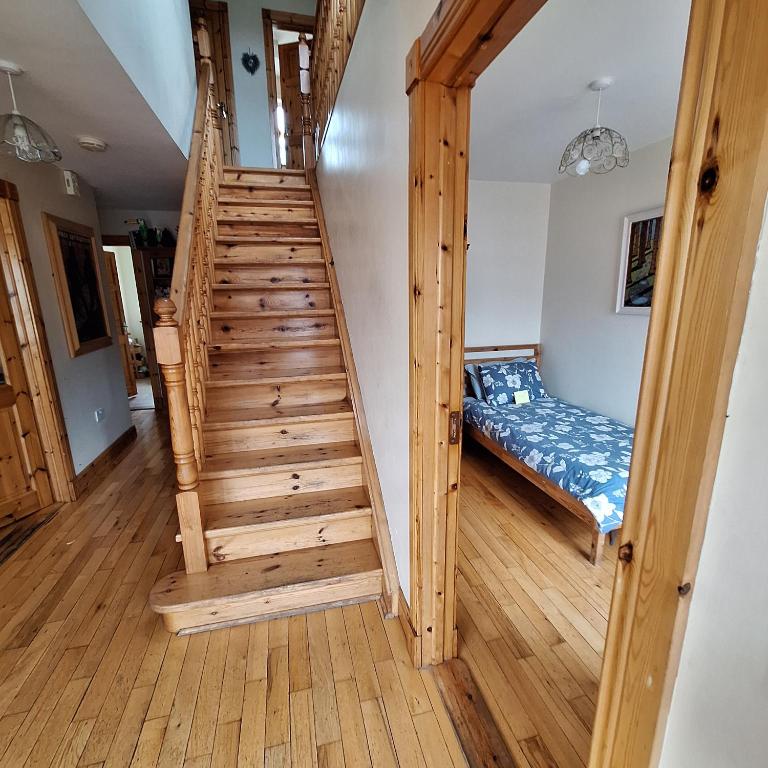 Postel nebo postele na pokoji v ubytování Lovely Single Room in Listowel Kerry
