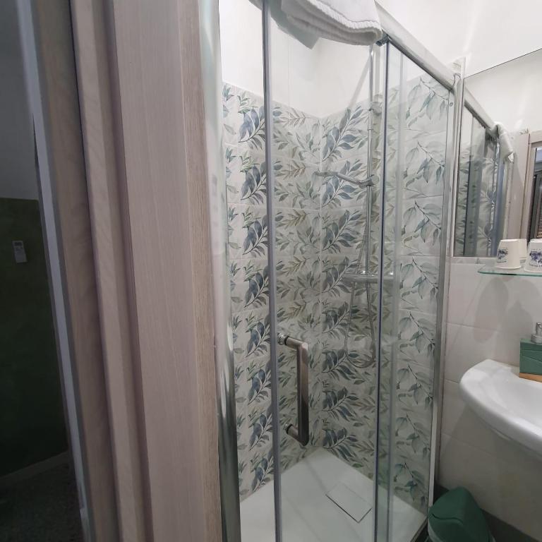Koupelna v ubytování B&B La Scalina