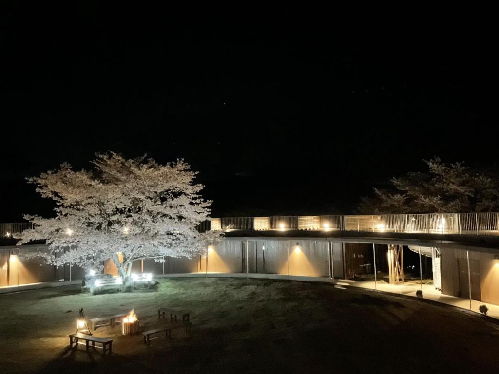 Ishiokaにあるhanaya satoyama - Vacation STAY 72047vの灯光の建物の夜景