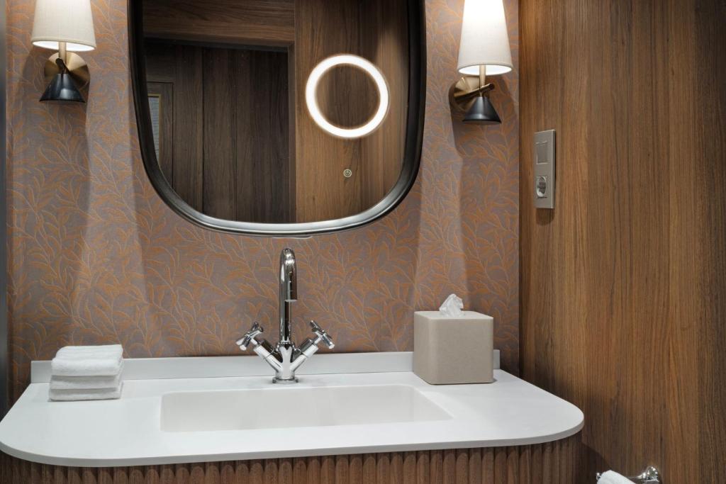 The Westin Madrid Cuzco - 13