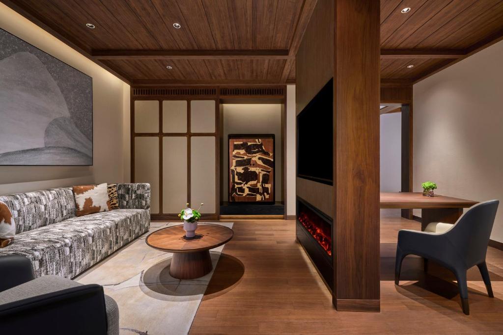 Posezení v ubytování Vignette Collection Shanghai Snow World Hotel by IHG