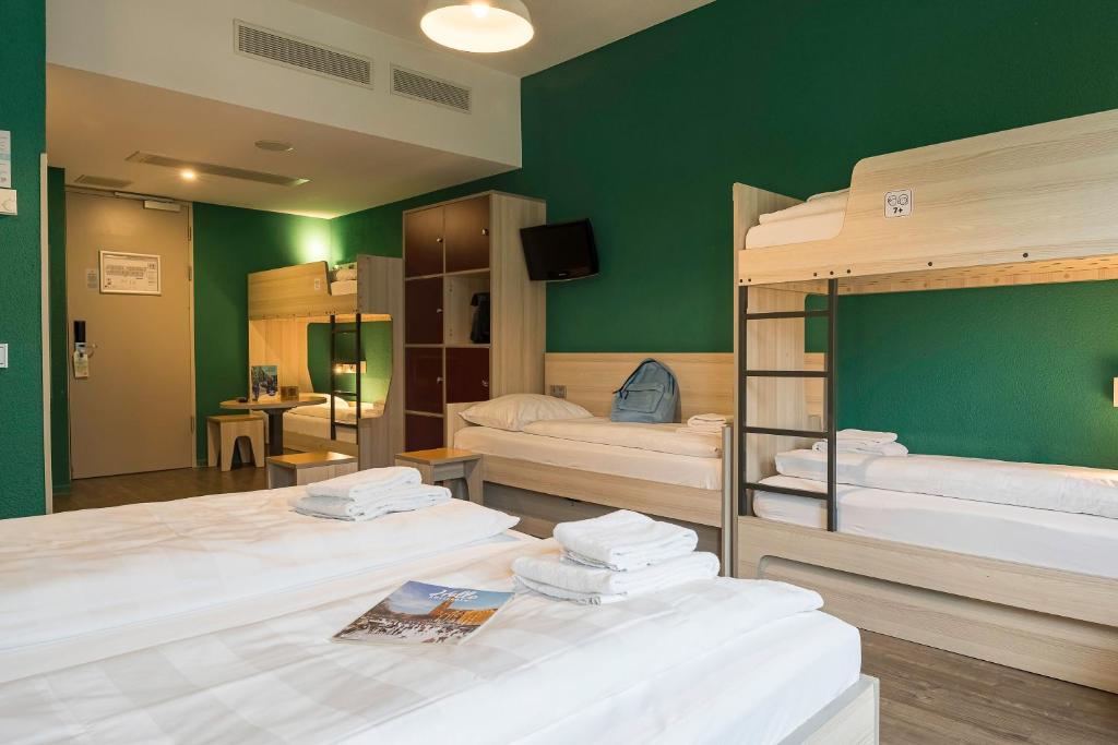 
Bed in a Dormitory (max. 7 Beds)
