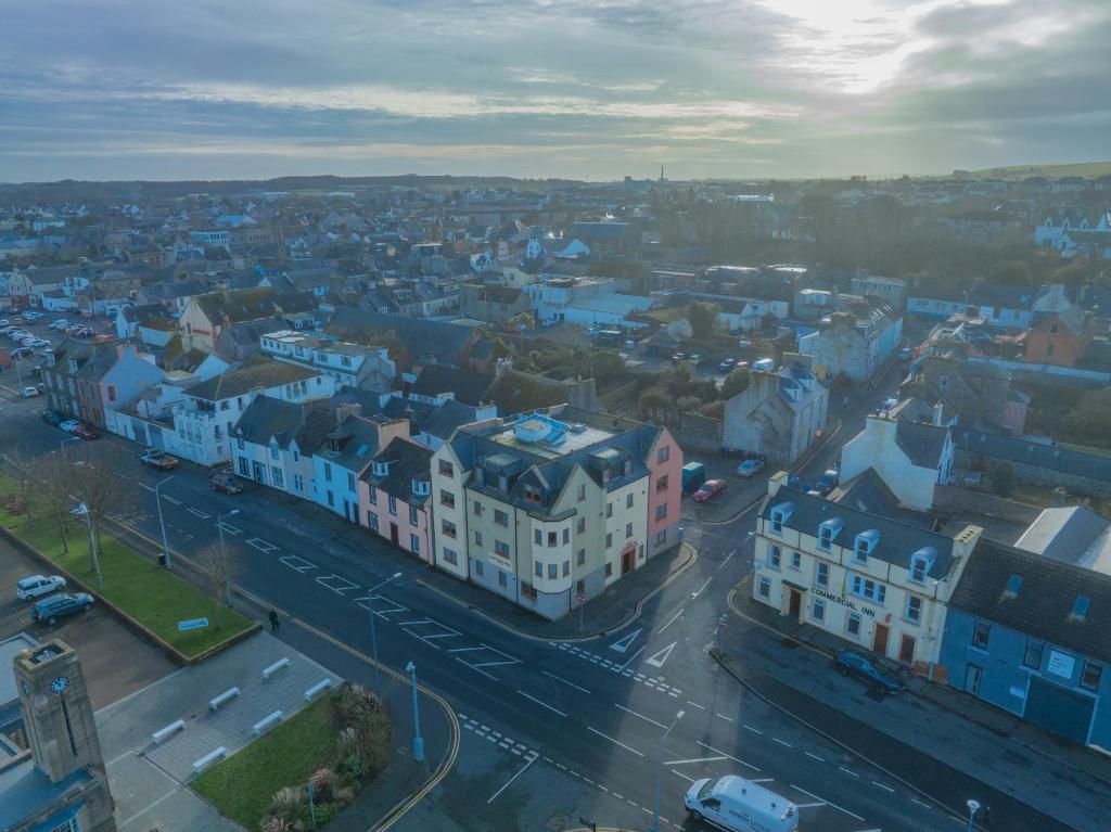 Nespecifikovaný výhled na destinaci Stranraer nebo výhled na město při pohledu z apartmánu