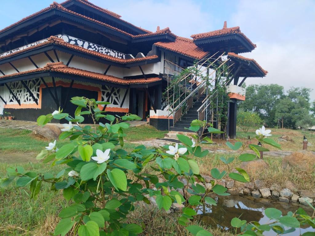 Olive Branch Farm - Housity