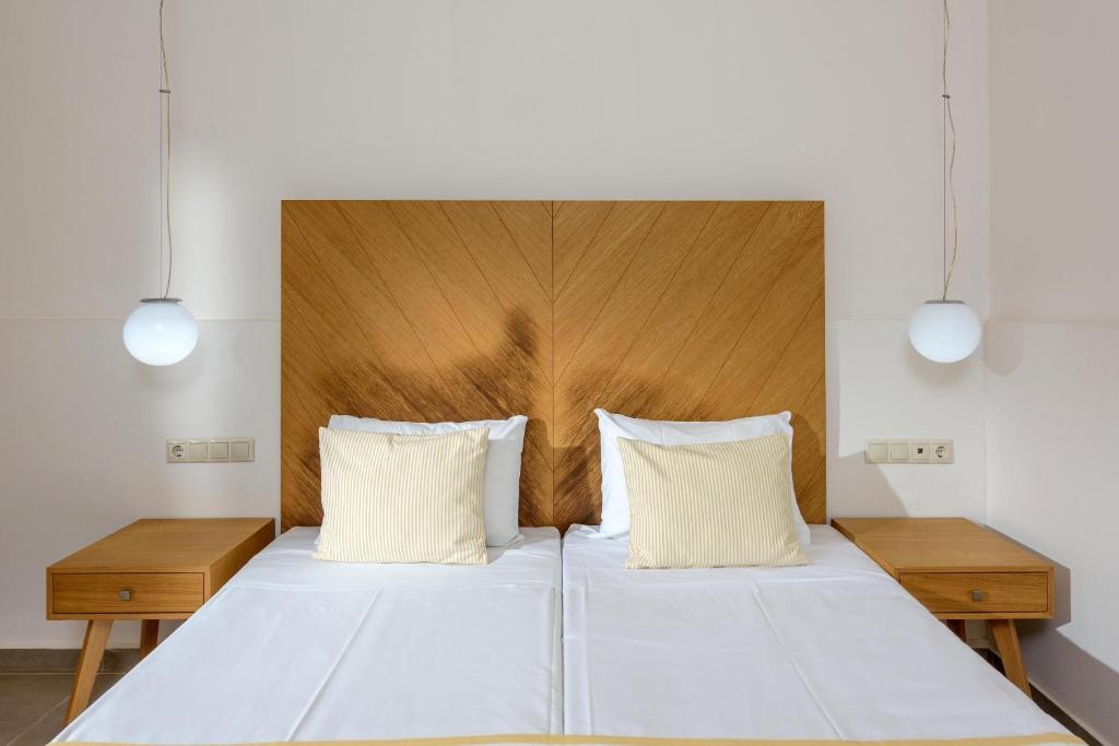 Zeus Hotels Palm Beach - Doppel- Oder Zwillingszimmer Mit Pool Blick