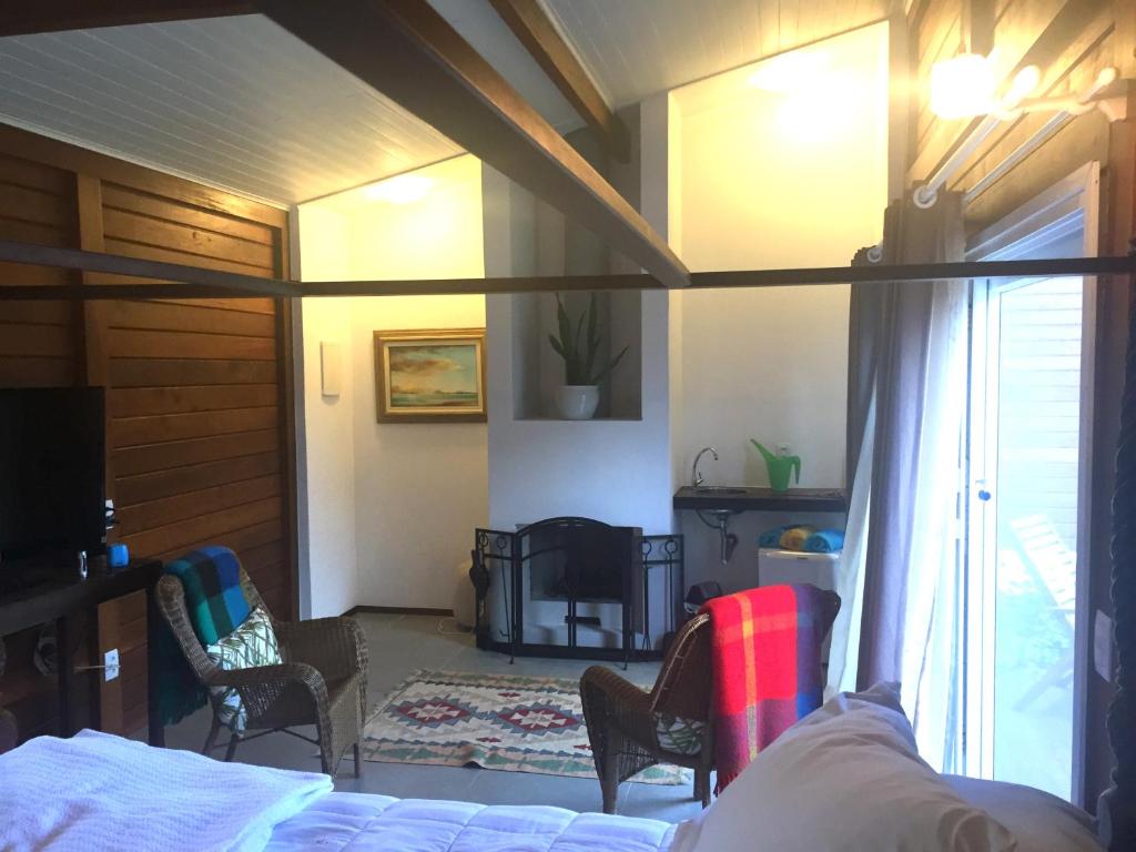  Casa da Ilha do Mel - Pousada de Charme