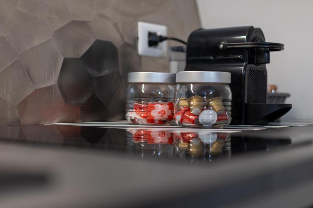 A kitchen or kitchenette at Le Piccole Lune di Monti