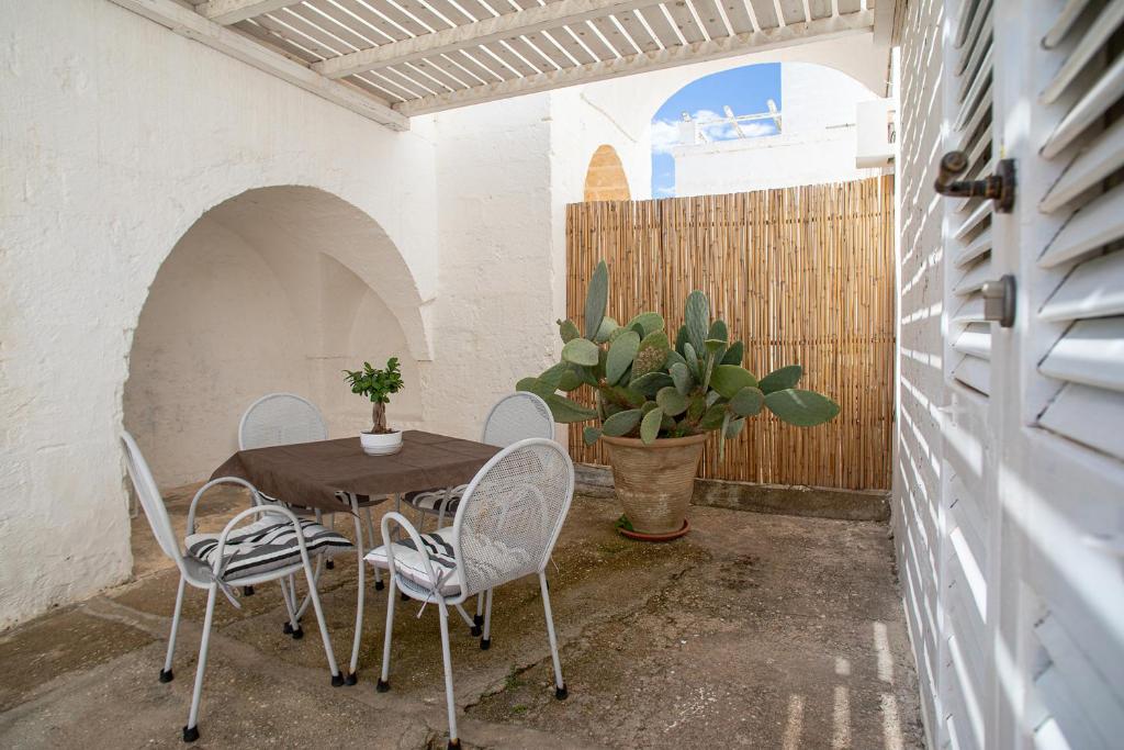 Balkón alebo terasa v ubytovaní MASSERIA SCALEDDA