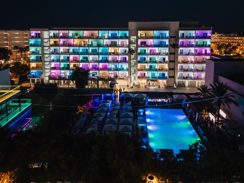 Hotel Astoria Playa – Adults Only