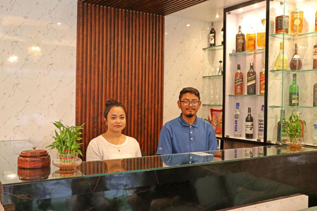 Majutusasutuse Hotel Resunga Arjun külastajad