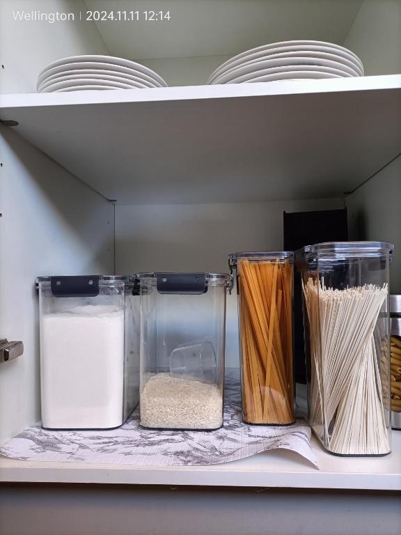 Comfy & Sunny home in Wellington--3 Heat Pumps - Resim 26