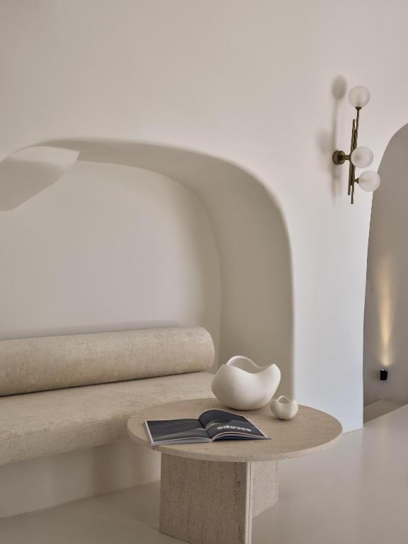 Andronis Boutique Hotel - Suite De Piscina De Cuevas Con Vista De Caldera