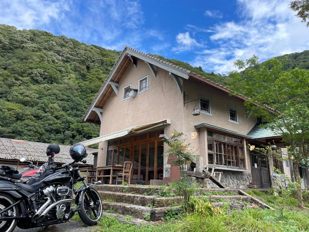 Nespecifikovaný výhled na hory nebo výhled na hory při pohledu z bed and breakfast