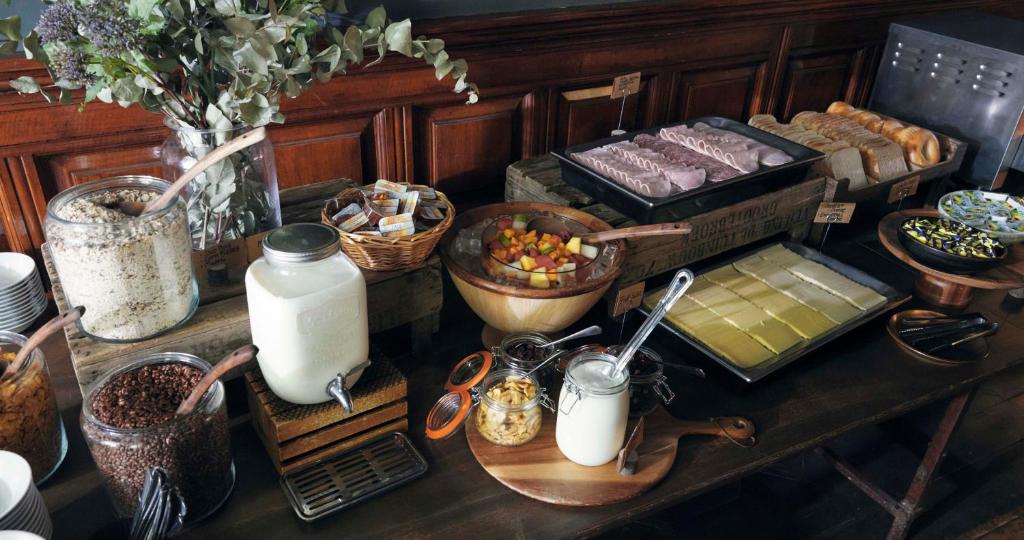 The Columbia - Resim 37