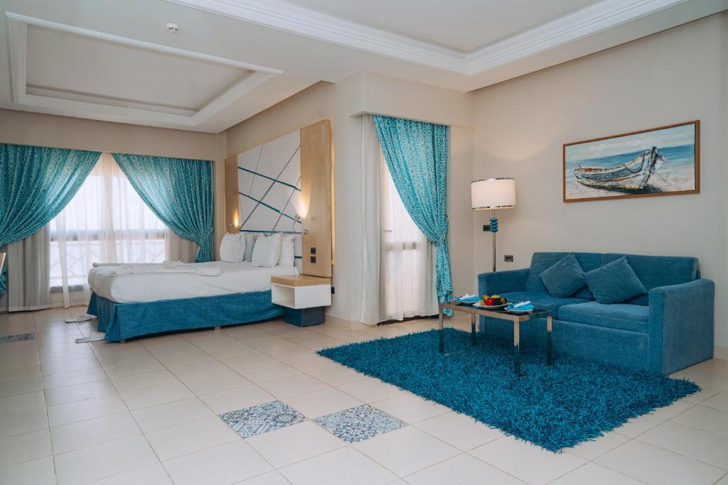 Gravity Hotel & Aqua Park Sahl Hasheesh Families and Couples Only - 11