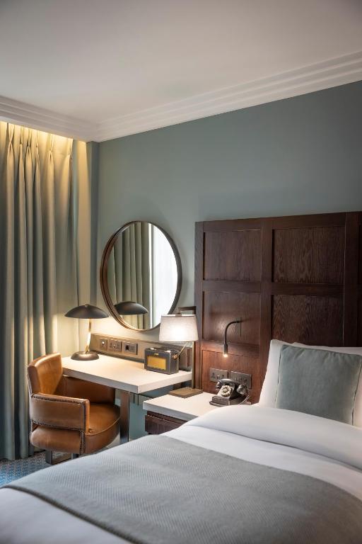 Clayton Hotel Cambridge - Resim 3