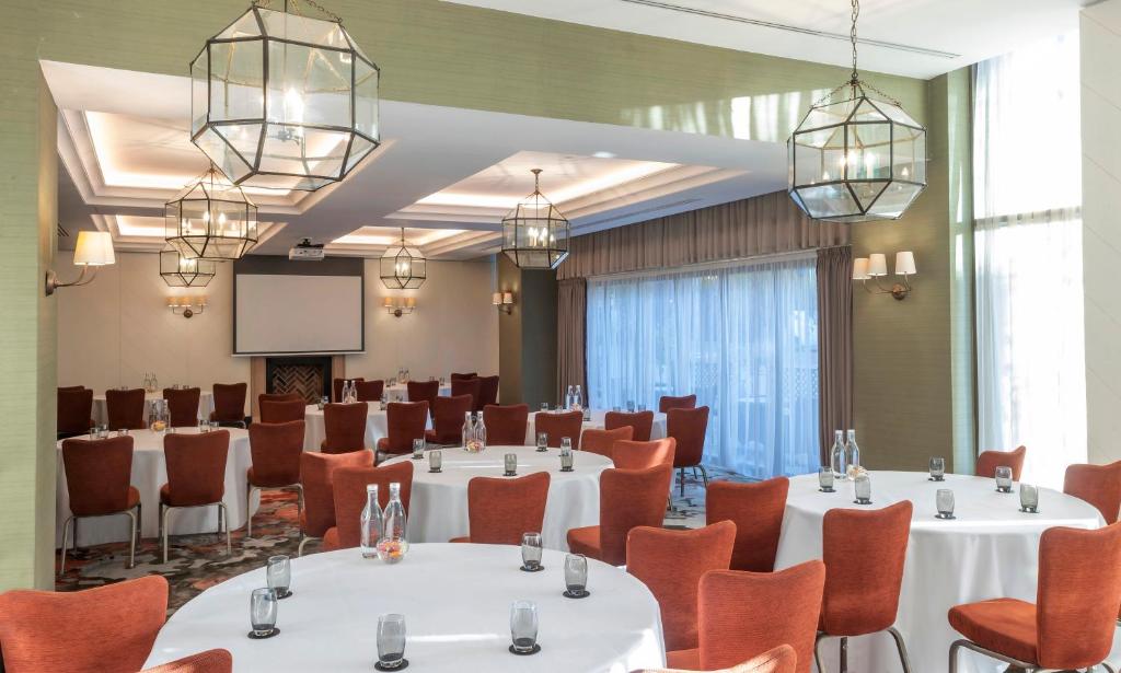 Clayton Hotel Cambridge - Resim 28