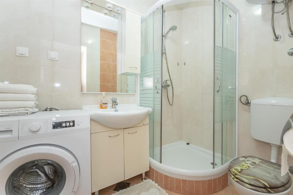 Kúpeľňa v ubytovaní Apartment Tom