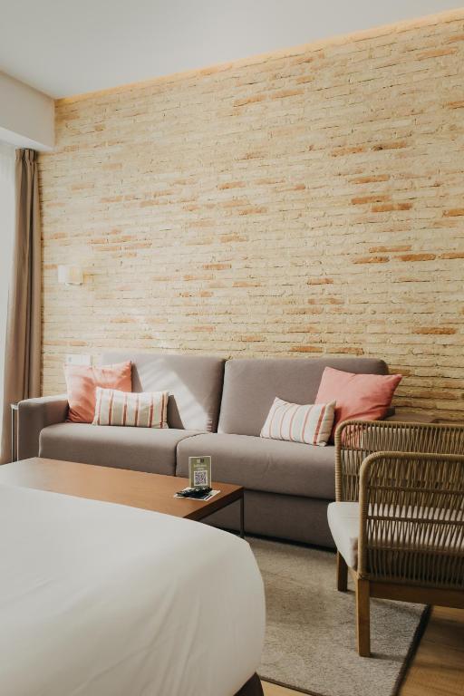 Aquitania Home Suites - 4