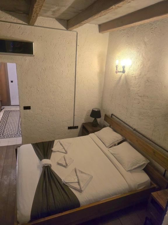 Postel nebo postele na pokoji v ubytování Balat luxury House With Sea View