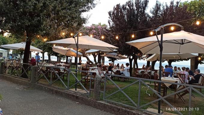 Hosté ubytování Locanda Da Otello