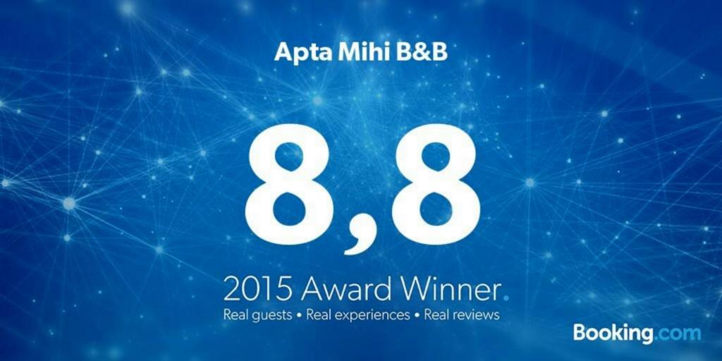 Certifikát, hodnocení, plakát nebo jiný dokument vystavený v ubytování Apta Mihi B&B