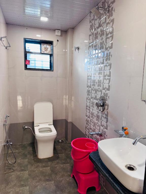 Koupelna v ubytování Hotel Le Belmont Mahabaleshwar