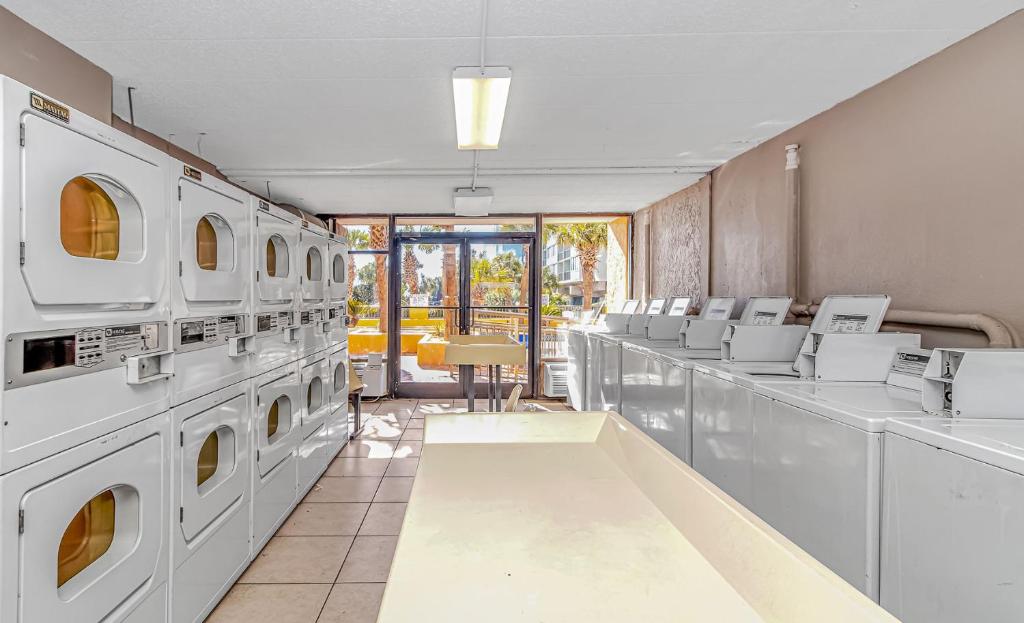 Picture of Luxury apartment complex for rent in Fort Lauderdale, Florida