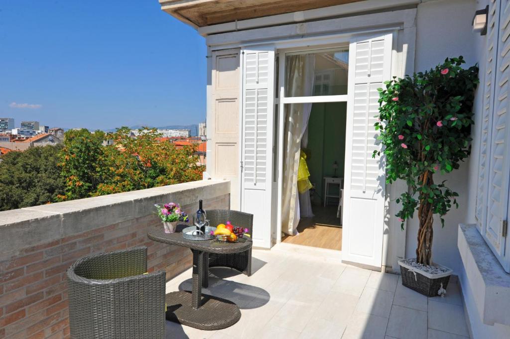 Balkón nebo terasa v ubytování Luxury Rooms Nirvana
