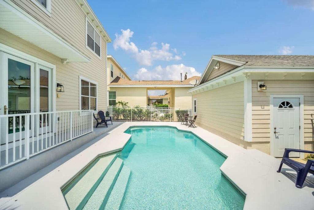 Fotografie z fotogalerie ubytování Enchanting home in perfect location v destinaci Kissimmee