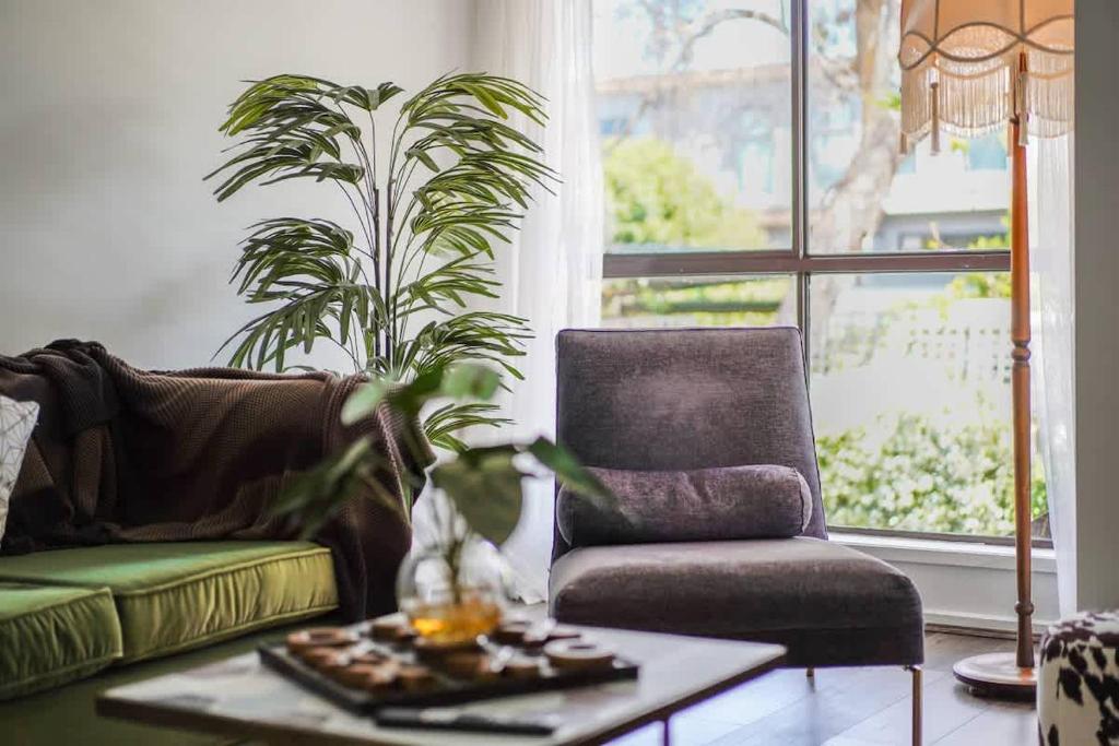 Χώρος καθιστικού στο Low Maintenance Living in Perfect BoxHill Location