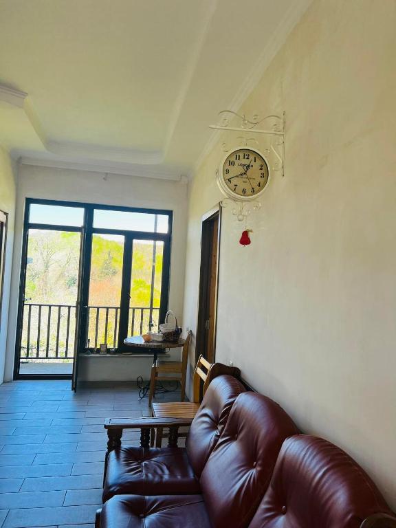 Posezení v ubytování Guest House Motsameta