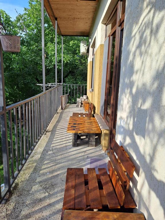 Balkón nebo terasa v ubytování Guest House Motsameta
