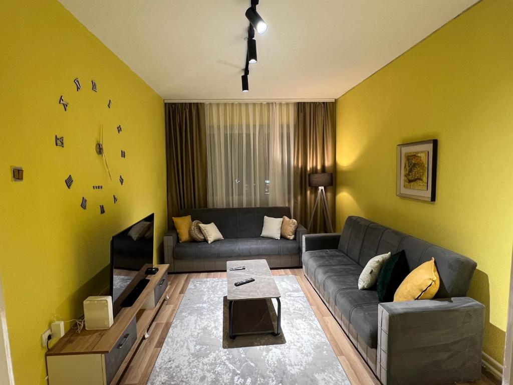 Posezení v ubytování Adi's apartmant
